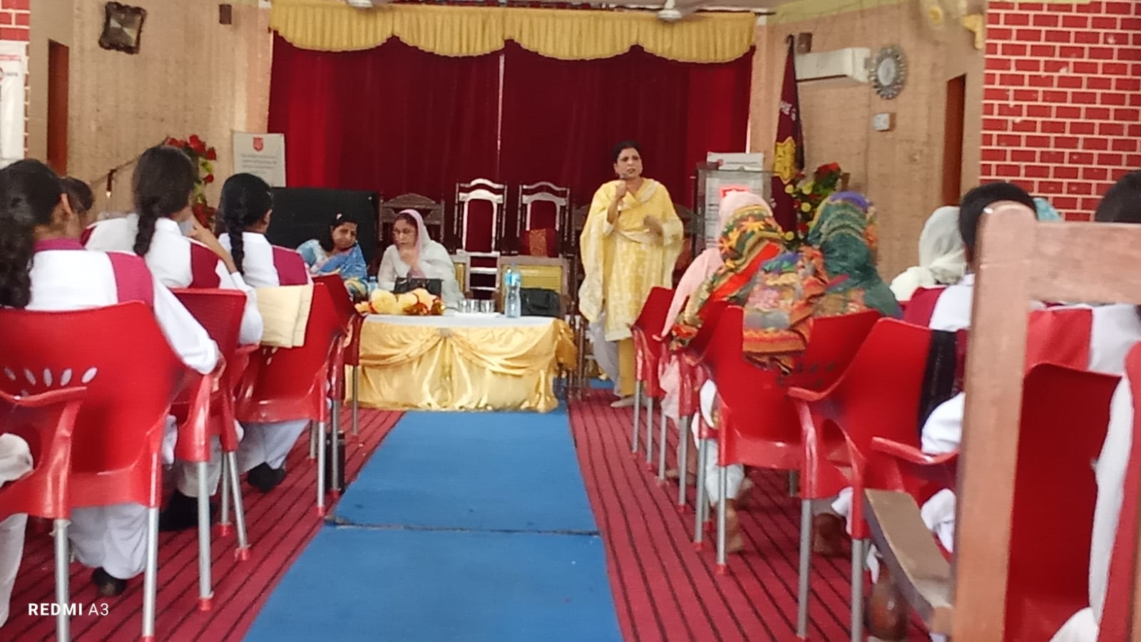 Read more about the article 𝐌𝐞𝐝𝐢𝐜𝐚𝐥 𝐀𝐰𝐚𝐫𝐞𝐧𝐞𝐬𝐬 𝐒𝐞𝐬𝐬𝐢𝐨𝐧 𝐨𝐧 𝐇𝐏𝐕 𝐕𝐚𝐜𝐜𝐢𝐧𝐚𝐭𝐢𝐨𝐧