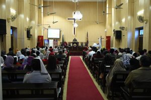 Read more about the article The Ash Wednesday service at Central Hall, Lahore