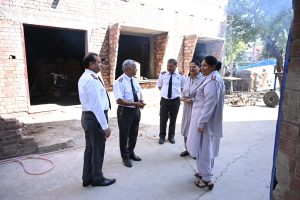 Read more about the article Leadership visits the Personnel Department’s construction site